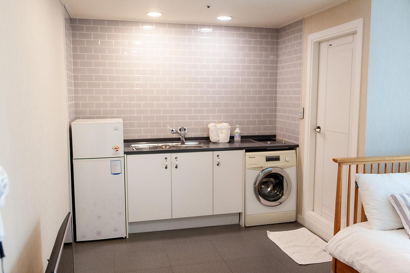 Hostel Mihojae Puszan Szoba fotó